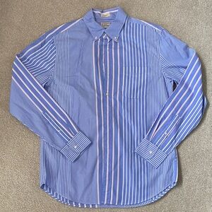 J. Crew men’s Blue and White Striped Button Down Shirt. NWT. Size M.